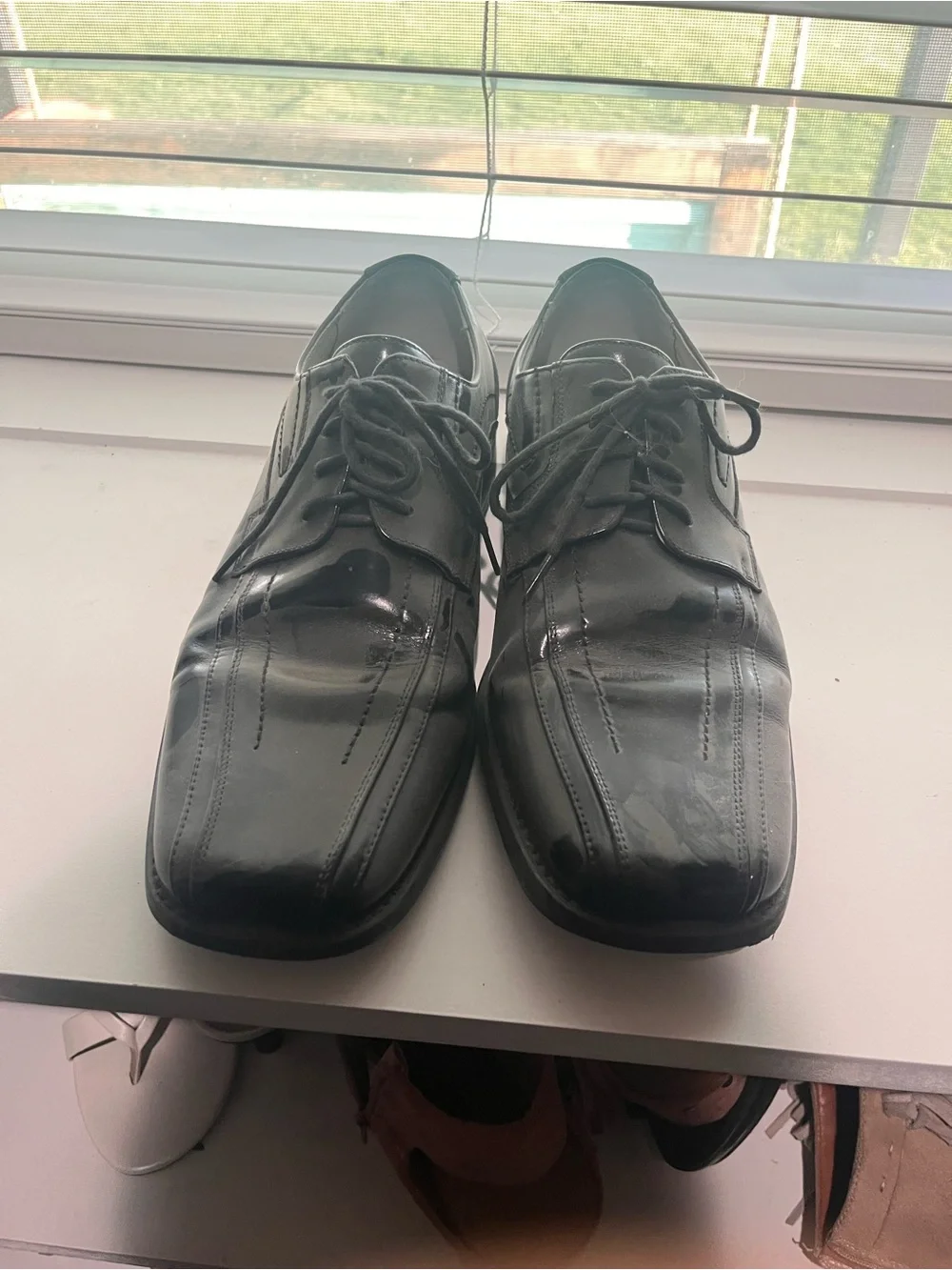 Classic Black Men's Lace-Up Dress Shoes